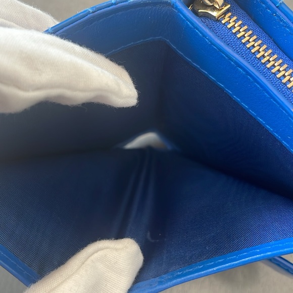 ❌SOLD❌ Dior Blue Cannage Patent Leather Zip Around Bifold Wallet - Picture 14 of 15